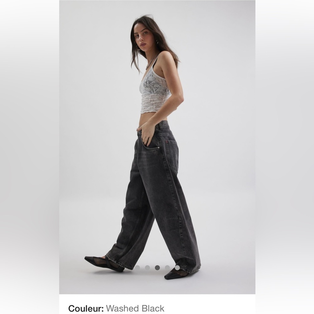 BDG Urban Outfitters Cocon in size 32 (wore 1-2 times)